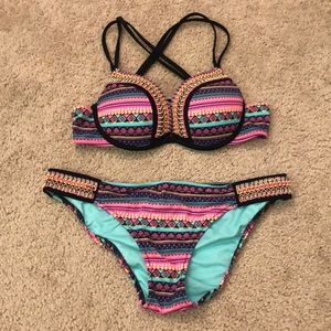 Shade &Shore 2 Piece Bikini, Top: 34B, Bottoms: M